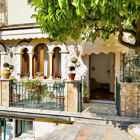 شقة Casa Caterina تاورمينا المظهر الخارجي الصورة